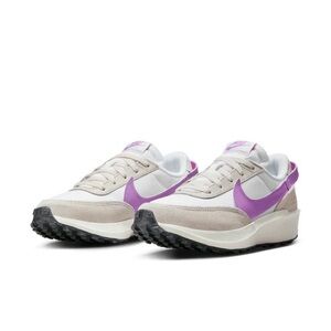 Women’s Nike Waffle Debut “White Rush Fuschia” size 9.5